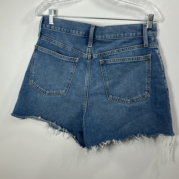 Madewell The MomJean Short size 29. Raw hem Denim Shorts - Picture 4 of 8